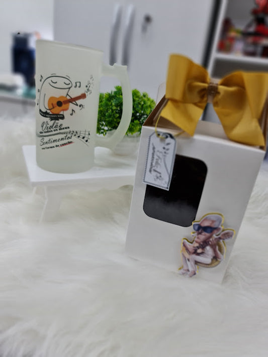 Caneca Chopp Personalizada + Caixa Presenteável – "Não é apenas um violão..."