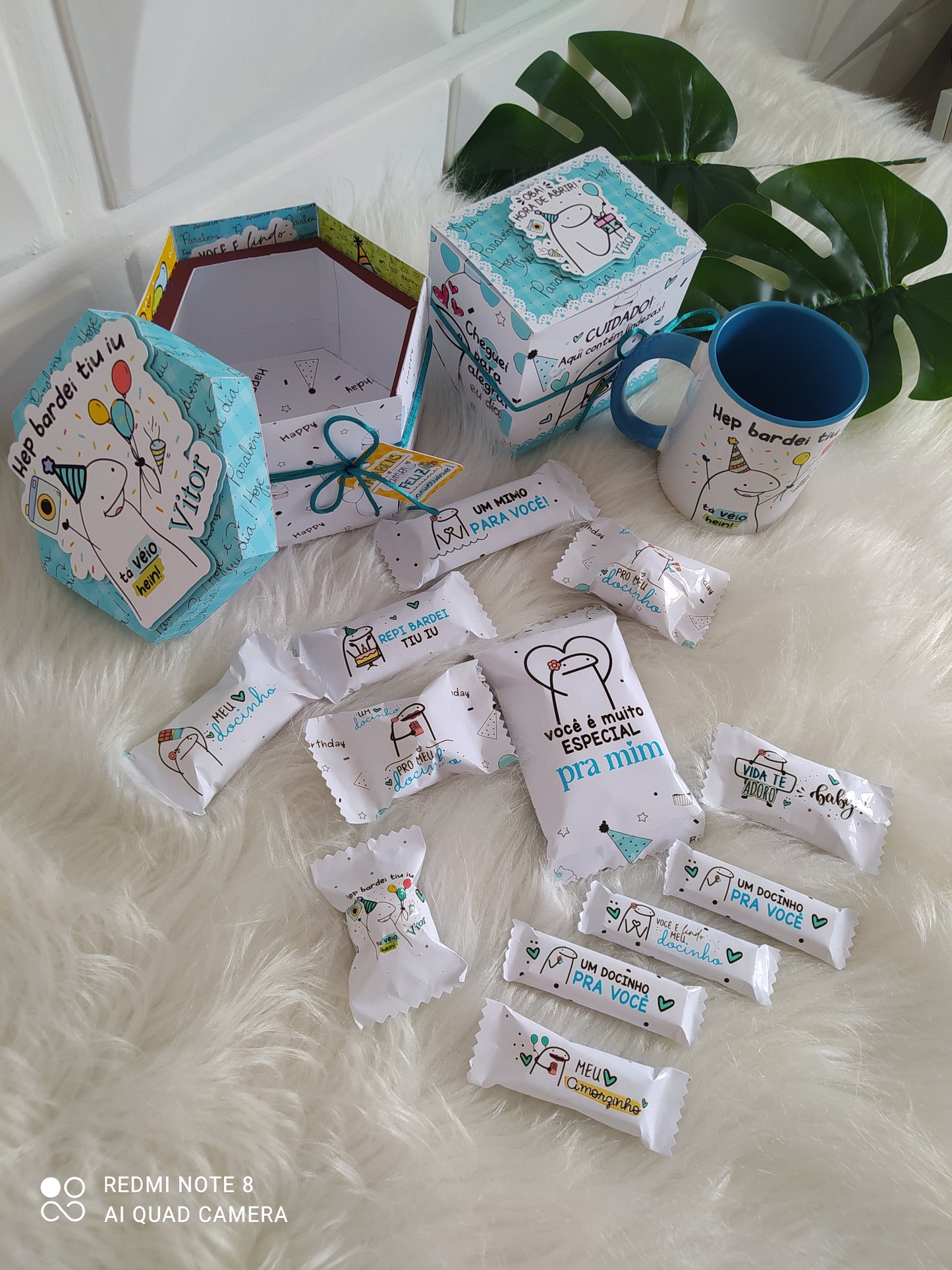 Caneca Personalizada  Flork Kit Caneca+ Caixa Com Chocolates Personalizados |Aniversário, Namoro e Outros!
